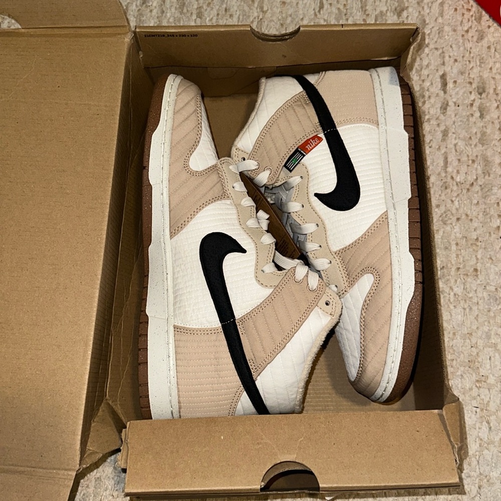 Nike Dunk Retro - Nature ‘Toasty - 10.5 Men 12 Women